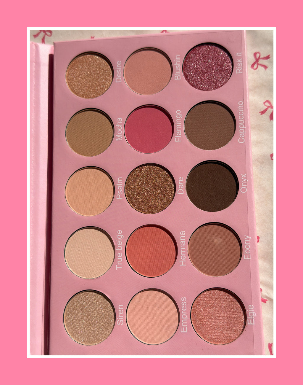 “ETERNAL ROMANCE” eyeshadow palette